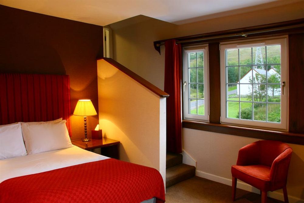 Bridge Of Orchy Hotel Экстерьер фото
