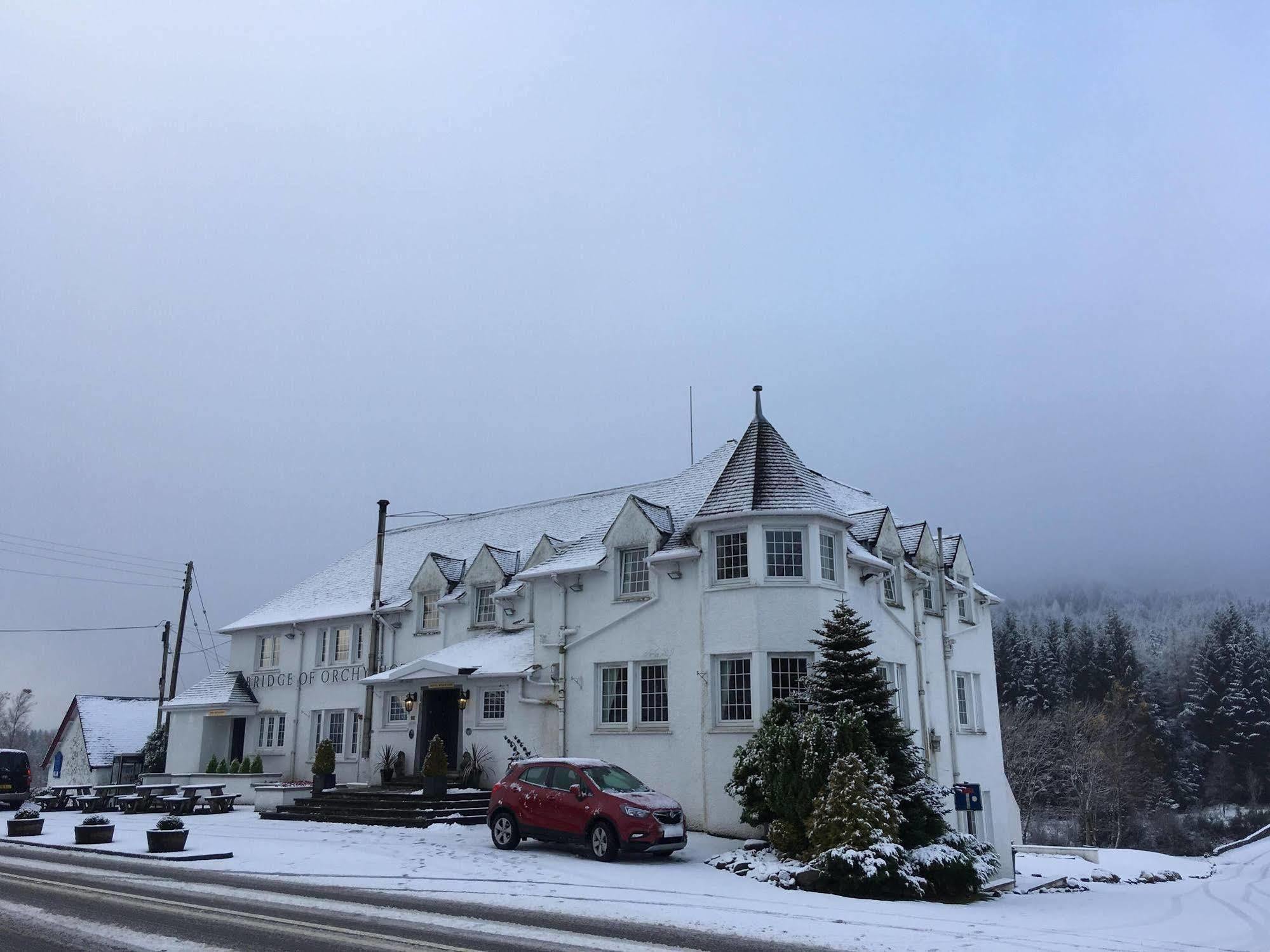 Bridge Of Orchy Hotel Экстерьер фото