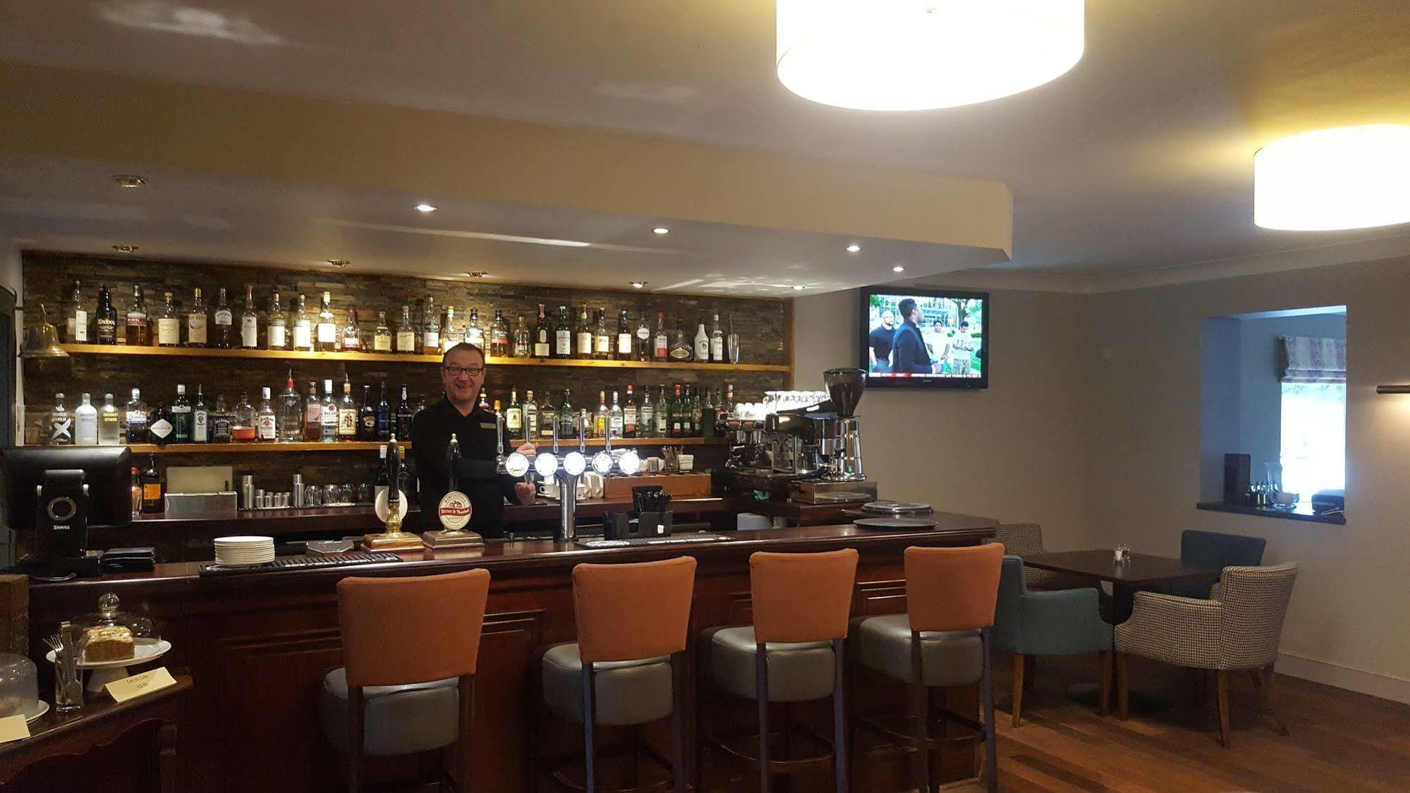 Bridge Of Orchy Hotel Экстерьер фото