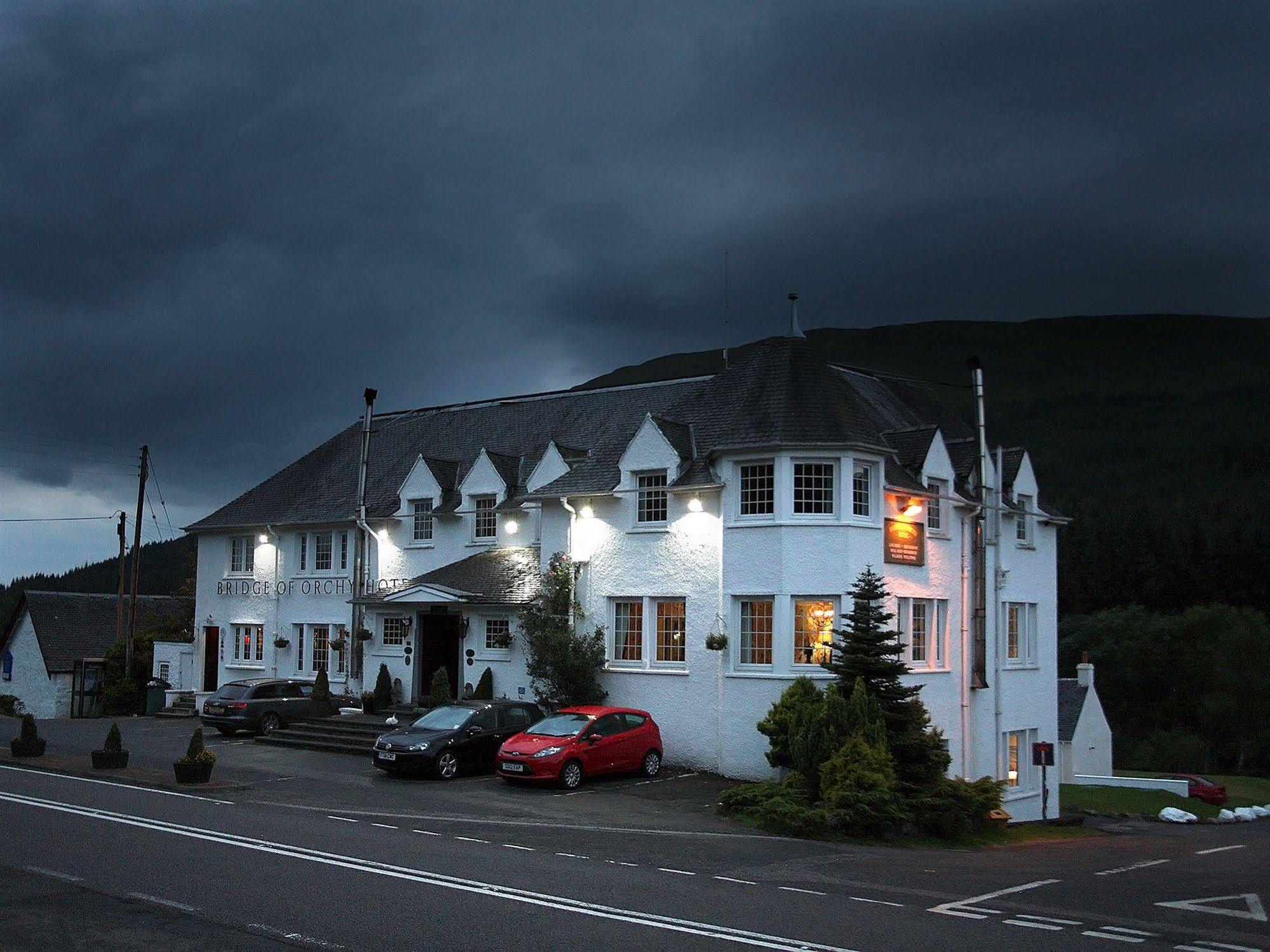 Bridge Of Orchy Hotel Экстерьер фото