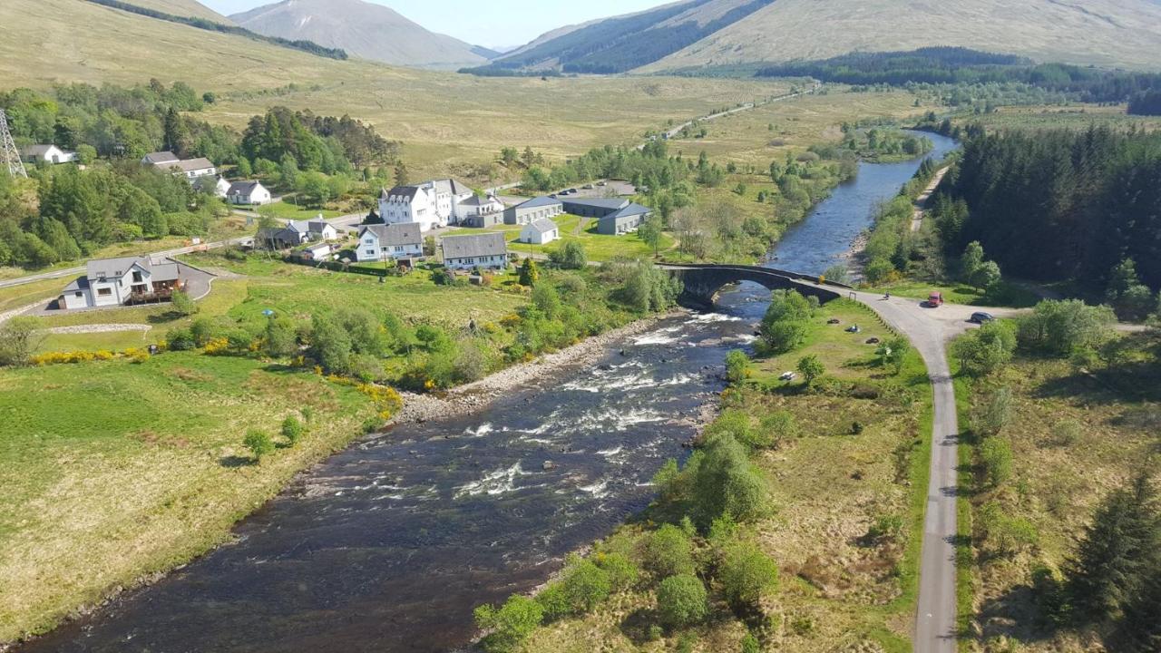 Bridge Of Orchy Hotel Экстерьер фото